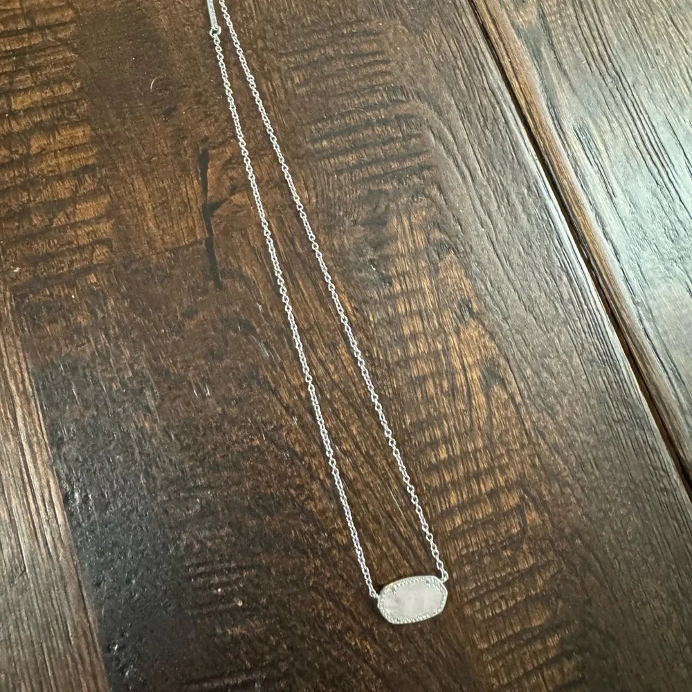 Kendra Scott Elegant Silver Ice Pink Stone Necklace - Picture 2 of 16